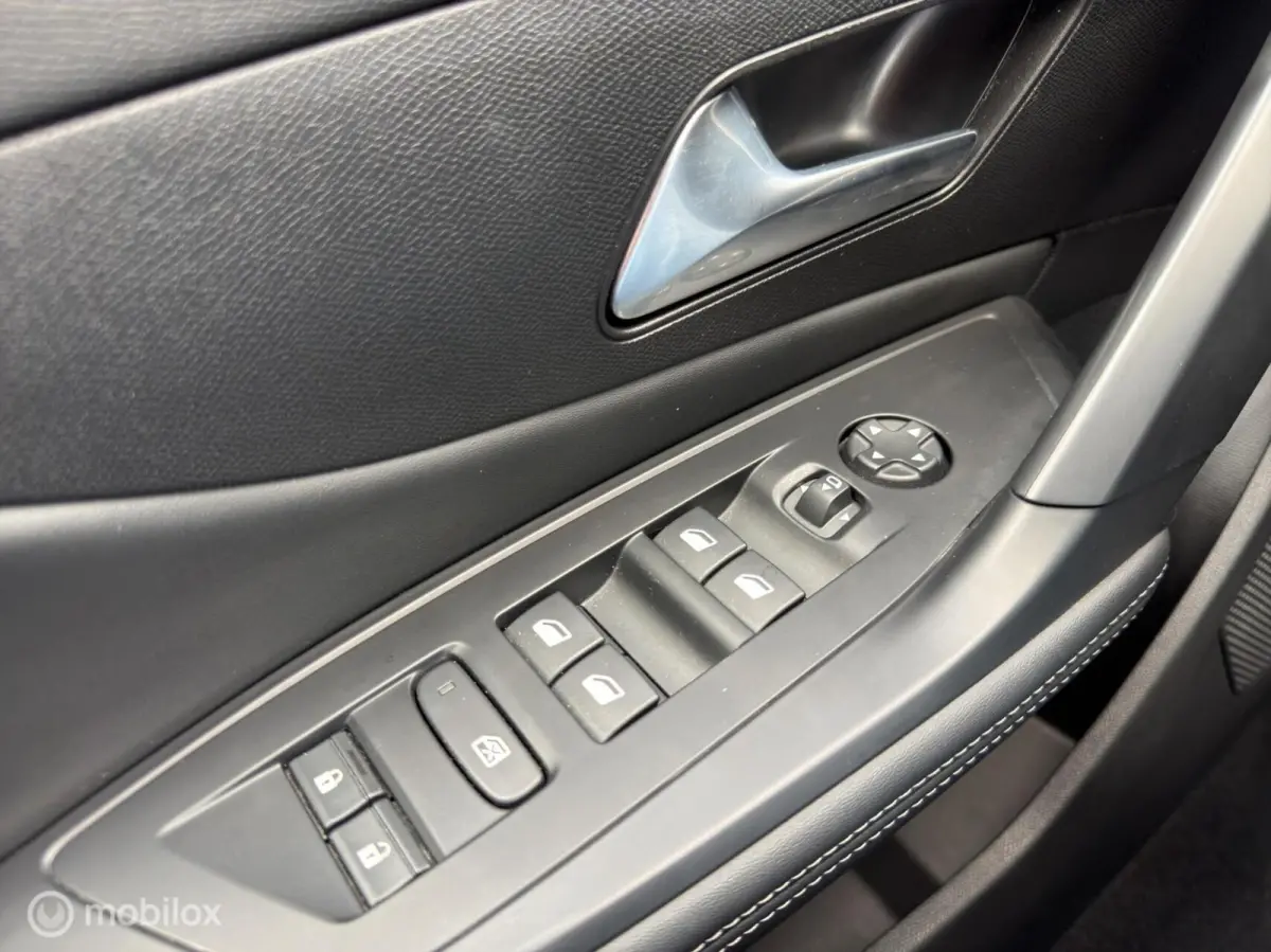 1.2 Allure / Carplay / Camera / All in prijs