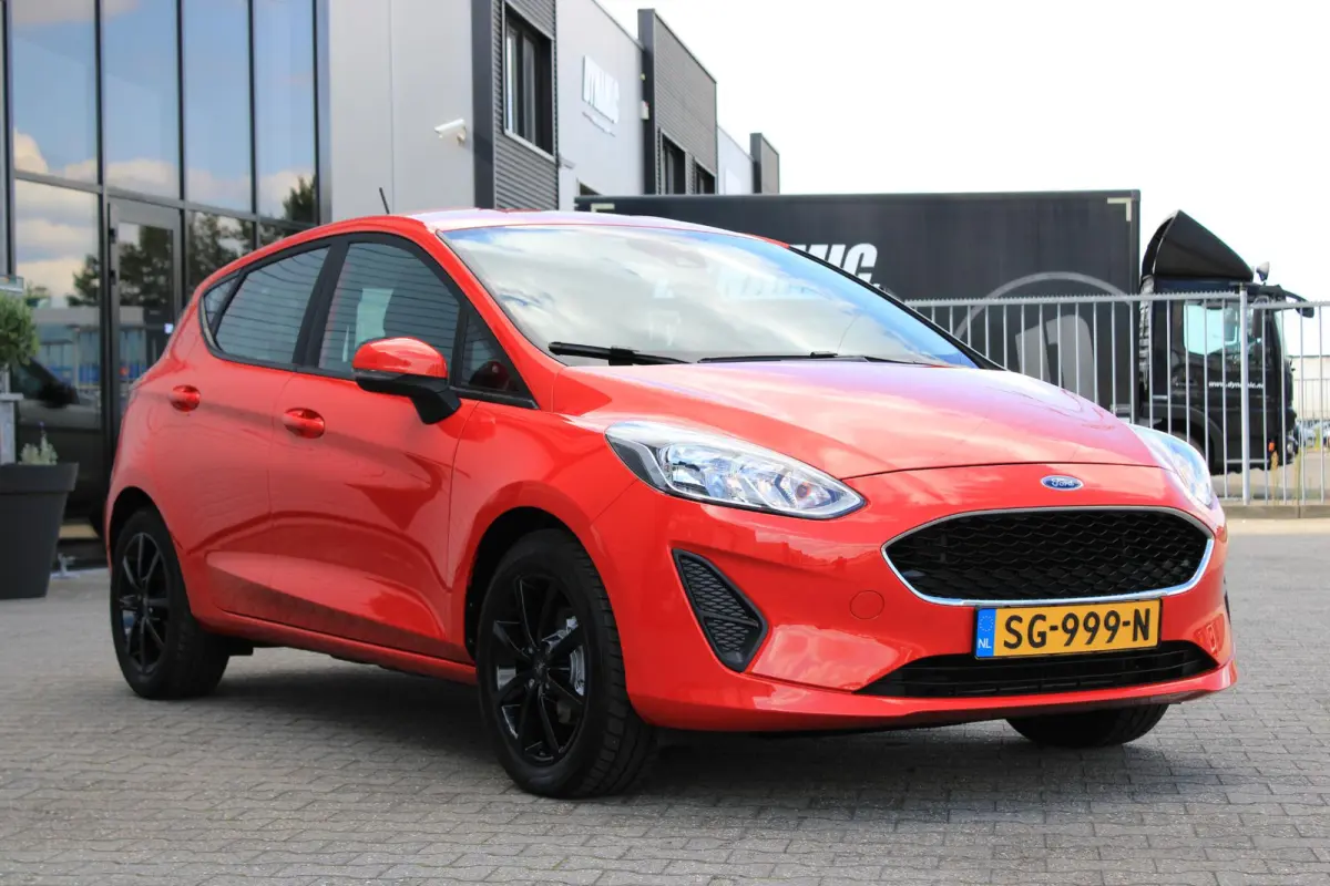 1.1 Cruisecontrol | Lane Assist | Zwarte Velgen | Airco | Nette Auto