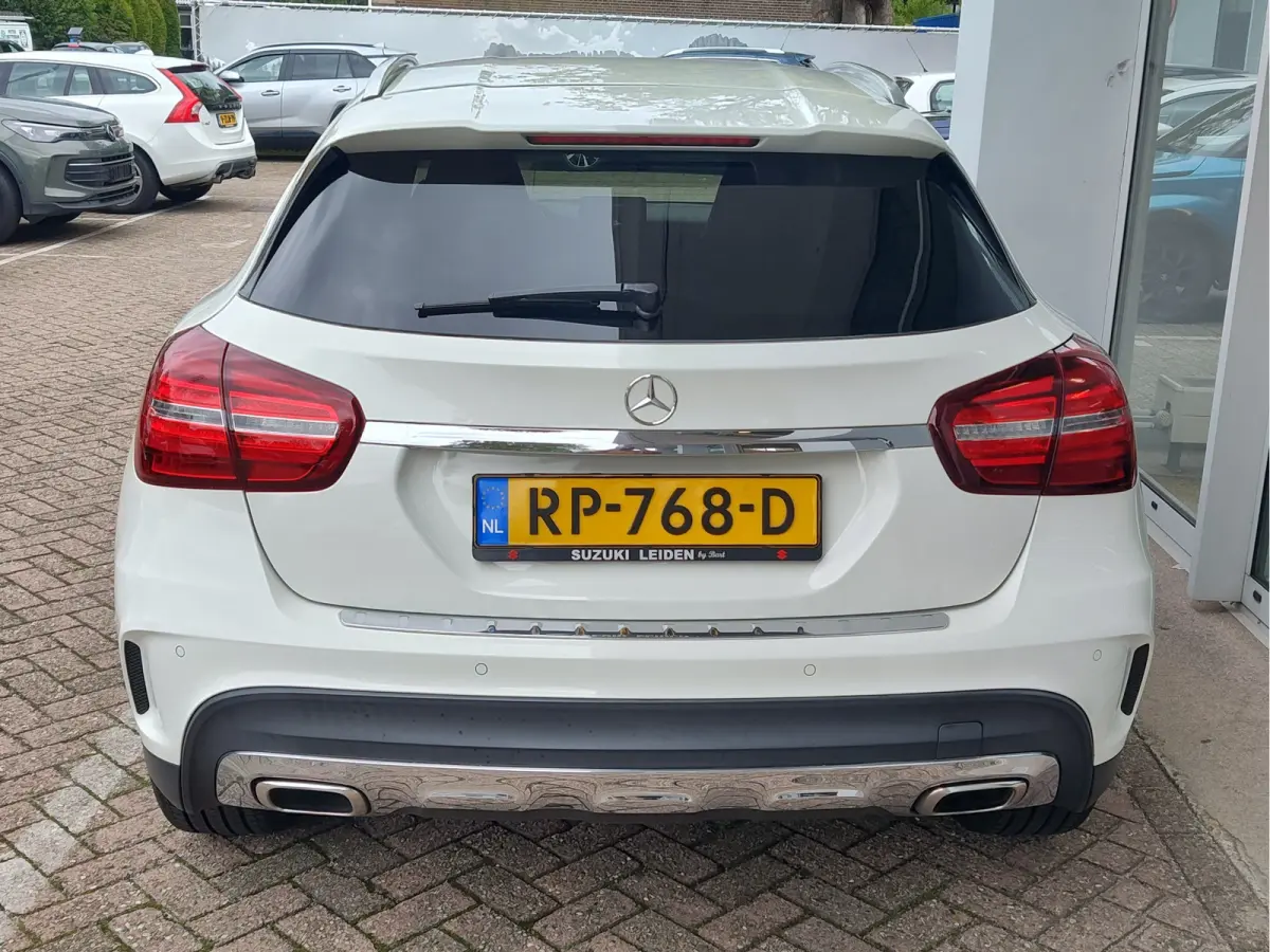 180 ACTIVITY EDITION AUTOMAAT Clima | Navi | Cruise | Alcantara