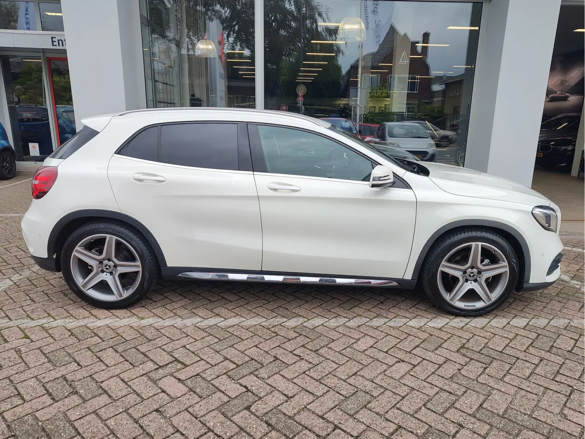 180 ACTIVITY EDITION AUTOMAAT Clima | Navi | Cruise | Alcantara