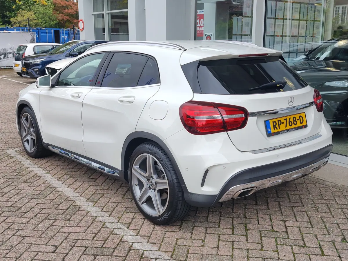 180 ACTIVITY EDITION AUTOMAAT Clima | Navi | Cruise | Alcantara