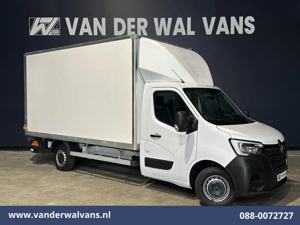2.3 dCi 146pk Bakwagen 222cm Hoog Laadklep Euro6 Airco | Camera | Navigatie | LED | Cruisecontrol Bijrijdersbank