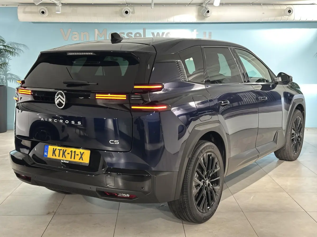 1.6 Plug-In Hybrid 225 Max