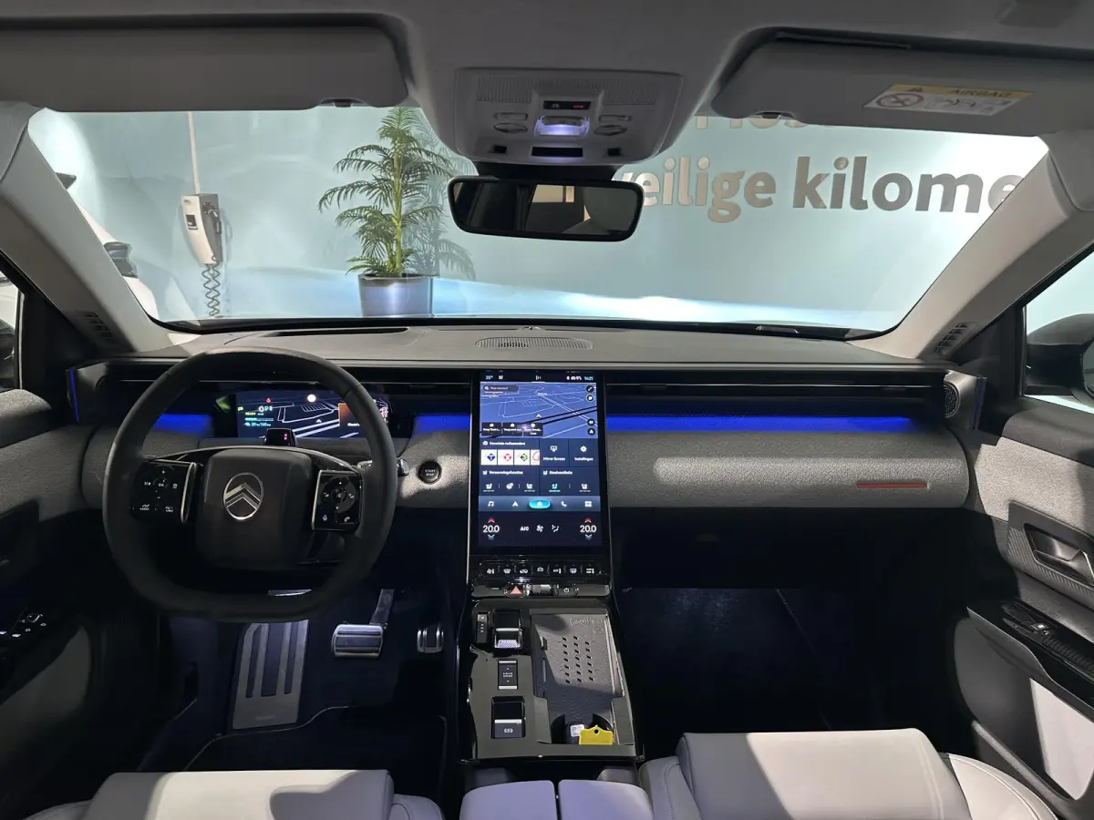 1.6 Plug-In Hybrid 225 Max