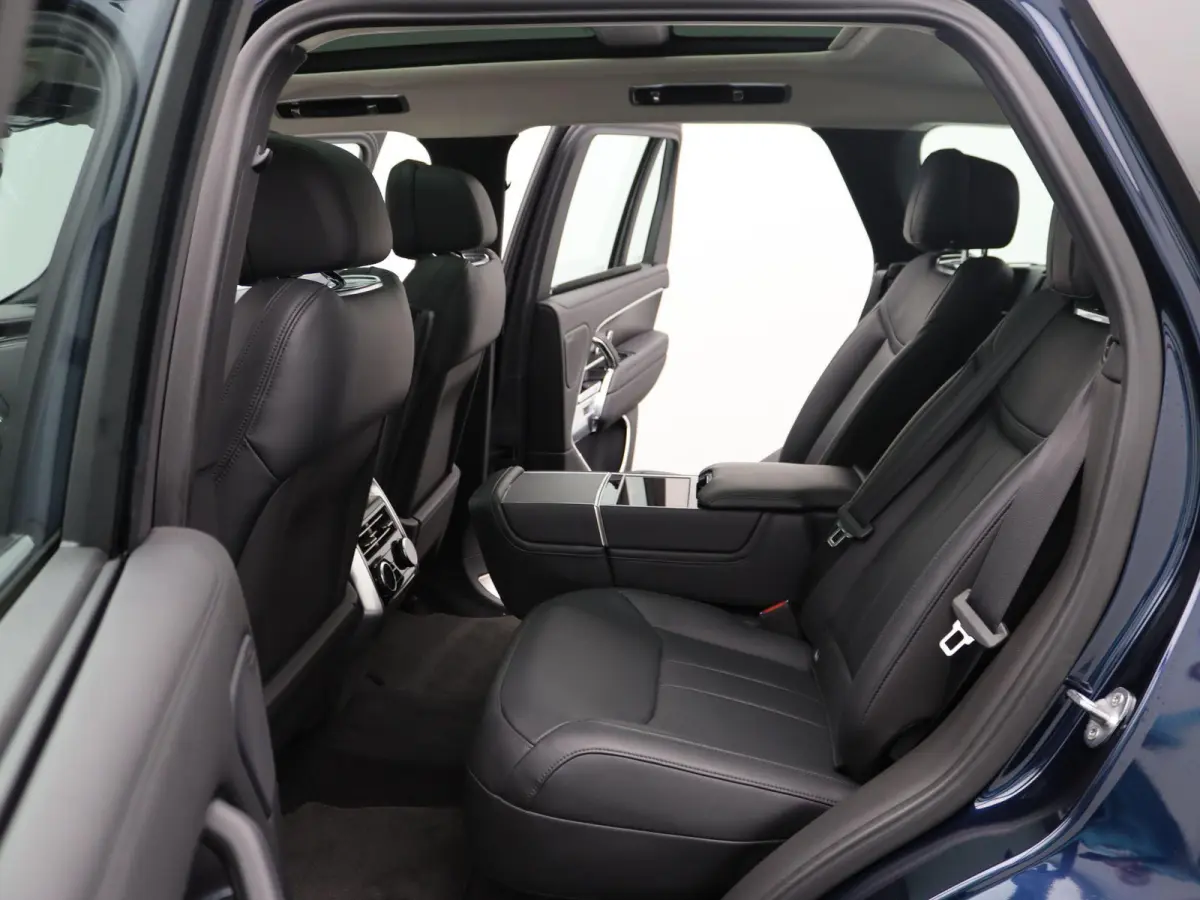 3.0 P510e Autobiography PHEV | Panoramadak | Meridian 3D-Surround | Nickel Atlas Exterior Pack | NL-auto