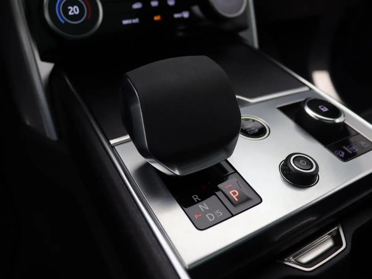 3.0 P510e Autobiography PHEV | Panoramadak | Meridian 3D-Surround | Nickel Atlas Exterior Pack | NL-auto