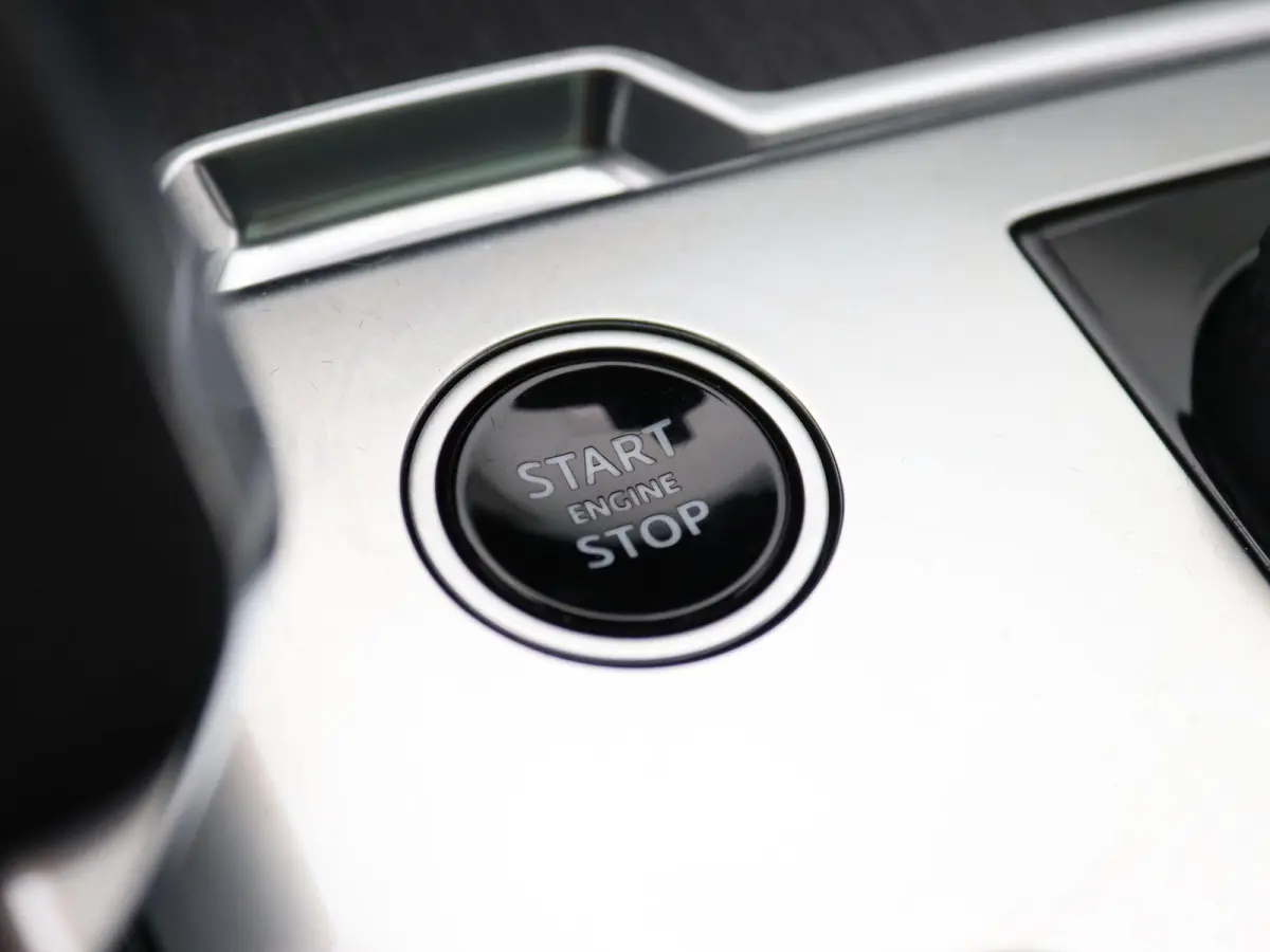 3.0 P510e Autobiography PHEV | Panoramadak | Meridian 3D-Surround | Nickel Atlas Exterior Pack | NL-auto