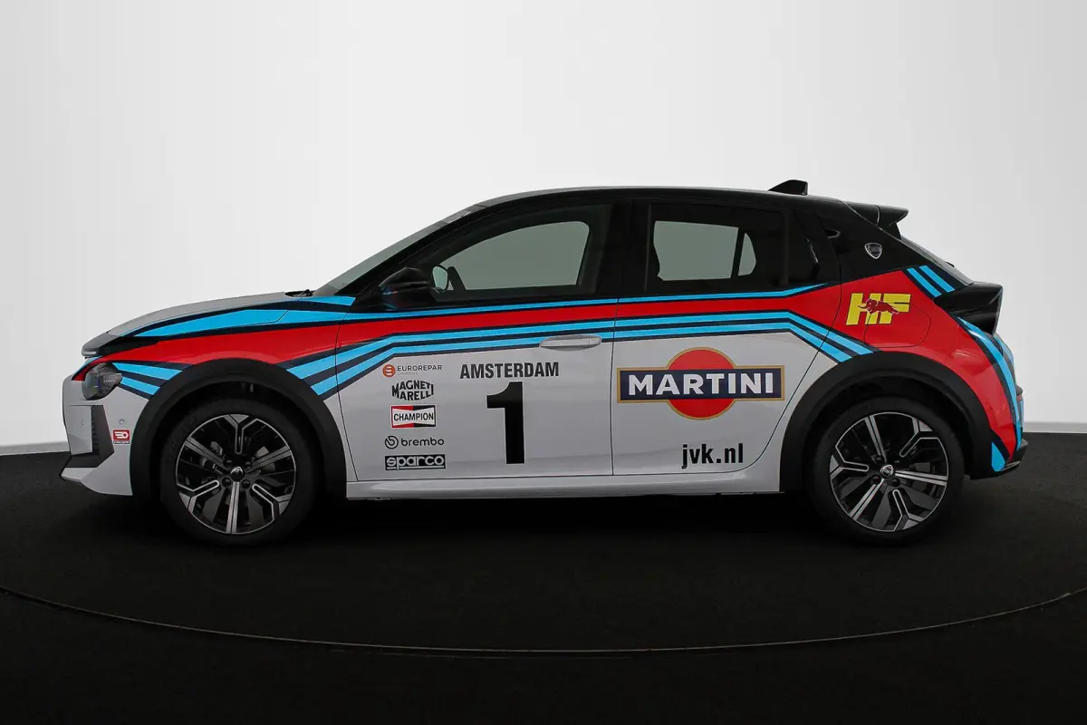 1.2 Turbo Hybrid HF Line 110pk Voorraad Voordeel  / 2+6 Jaar garantie