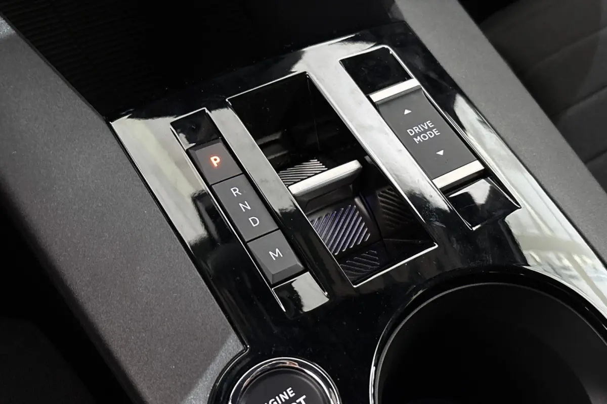 1.2 Turbo Hybrid HF Line 110pk Voorraad Voordeel  / 2+6 Jaar garantie