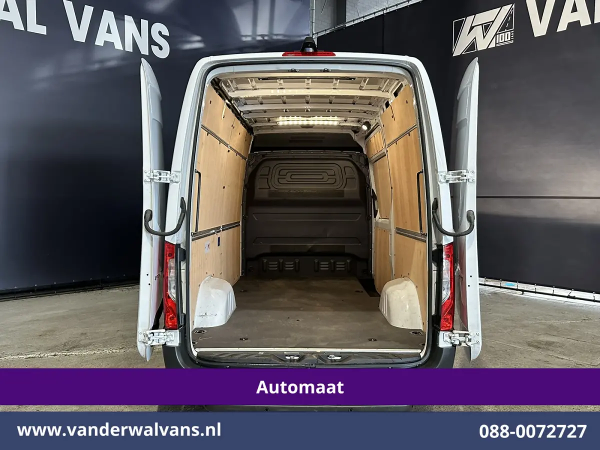 317 CDI 170pk 9G-Tronic Automaat L2H2 2025 MODEL XL MBUX Euro6 Airco | Camera | Navigatie | LED | Adaptieve Cruisecontrol Chauffeursstoel, Stoelverwarming, Parkeersensoren, Bijrijdersbank