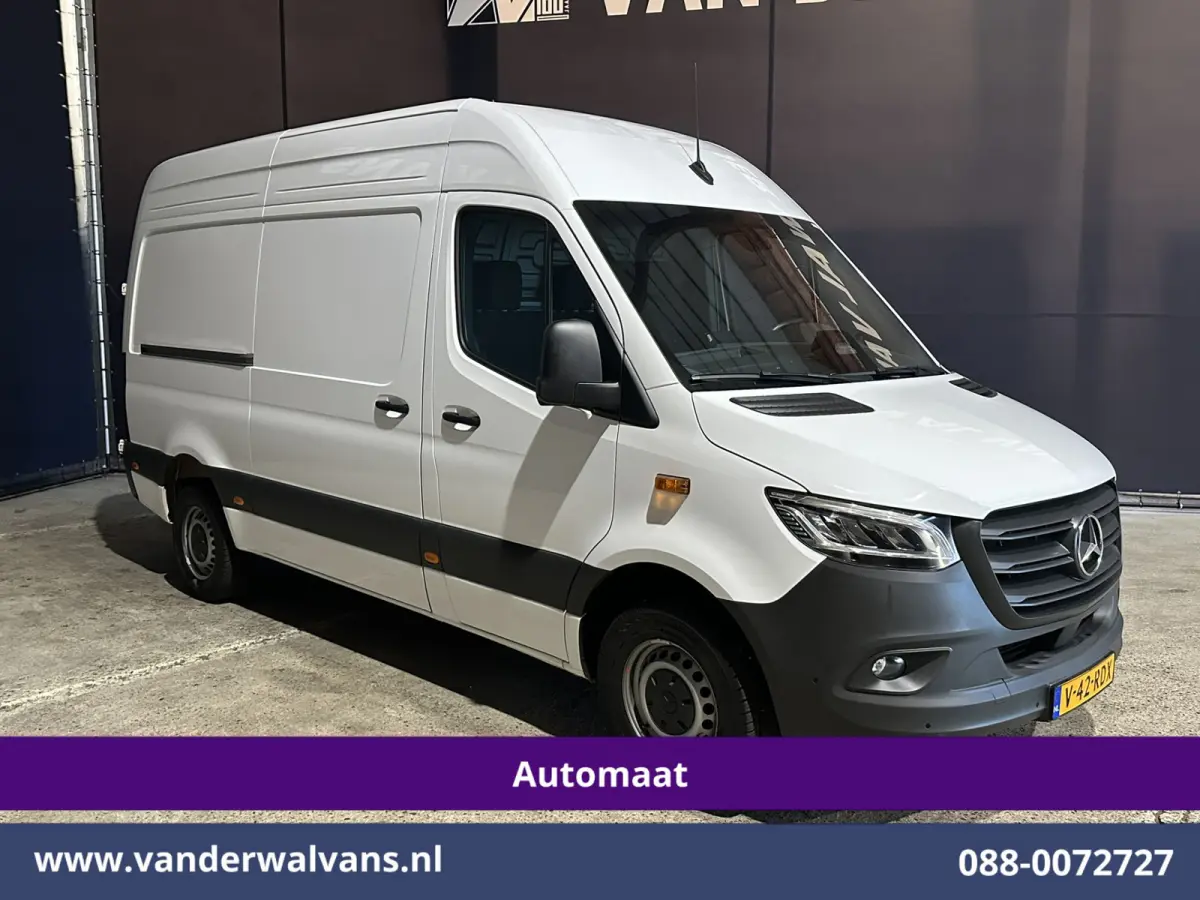 317 CDI 170pk 9G-Tronic Automaat L2H2 2025 MODEL XL MBUX Euro6 Airco | Camera | Navigatie | LED | Adaptieve Cruisecontrol Chauffeursstoel, Stoelverwarming, Parkeersensoren, Bijrijdersbank