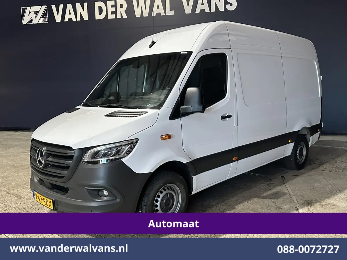 317 CDI 170pk 9G-Tronic Automaat L2H2 2025 MODEL XL MBUX Euro6 Airco | Camera | Navigatie | LED | Adaptieve Cruisecontrol Chauffeursstoel, Stoelverwarming, Parkeersensoren, Bijrijdersbank