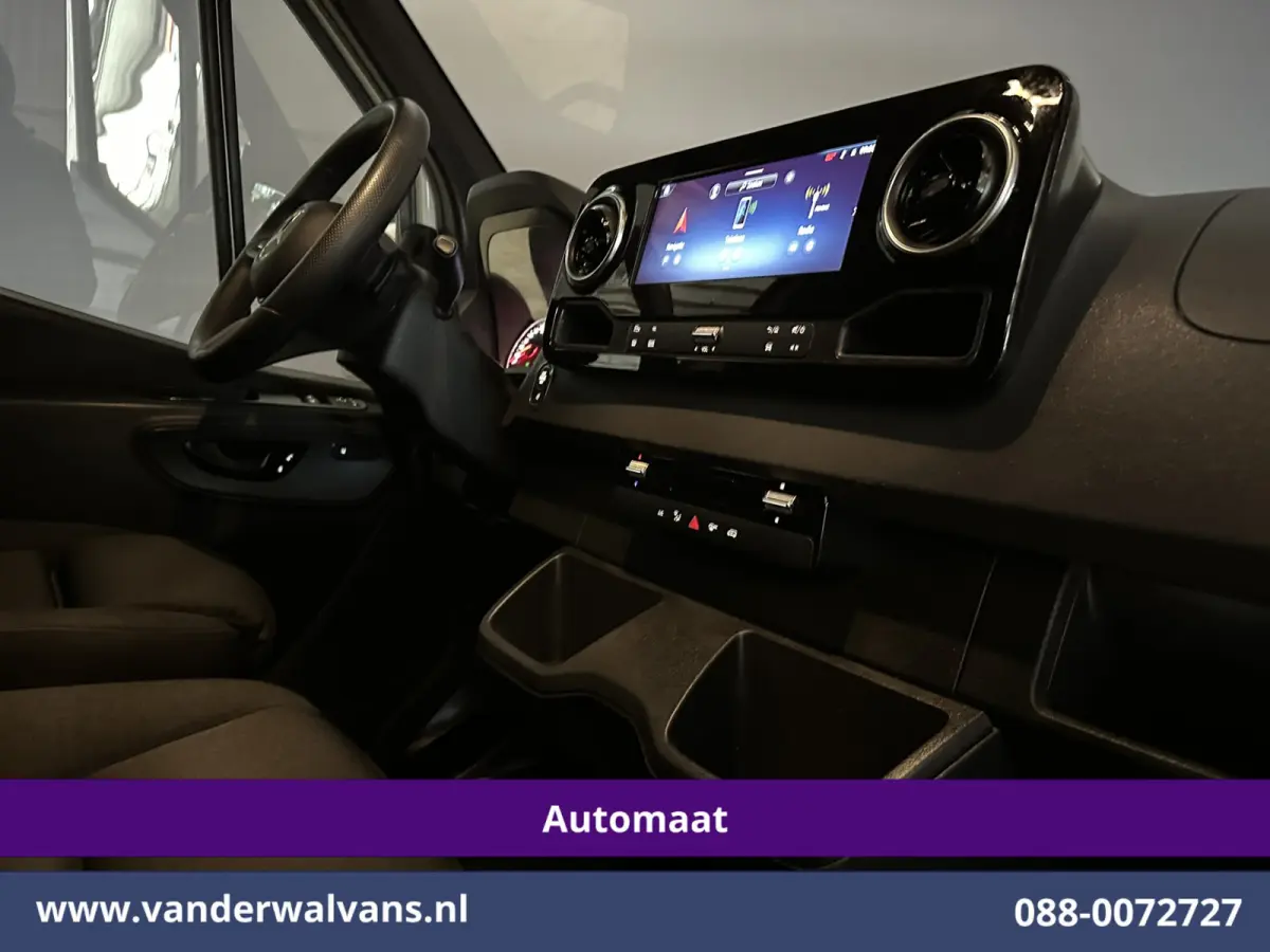 317 CDI 170pk 9G-Tronic Automaat L2H2 2025 MODEL XL MBUX Euro6 Airco | Camera | Navigatie | LED | Adaptieve Cruisecontrol Chauffeursstoel, Stoelverwarming, Parkeersensoren, Bijrijdersbank