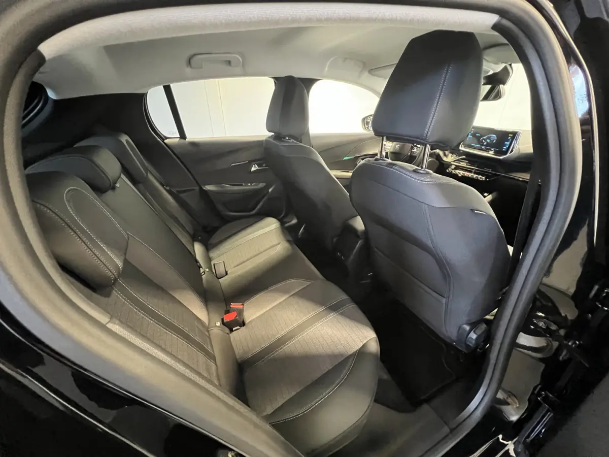 EV Allure Pack 50 kWh | SoH 93.9% | Navigatie/Android/Apple Carplay | LM Velgen 16" | Cruise Control | PDC Achter | LED Koplampen | Airco |