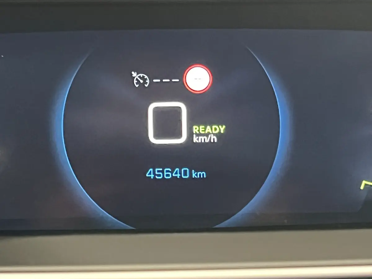 EV Allure Pack 50 kWh | SoH 93.9% | Navigatie/Android/Apple Carplay | LM Velgen 16" | Cruise Control | PDC Achter | LED Koplampen | Airco |