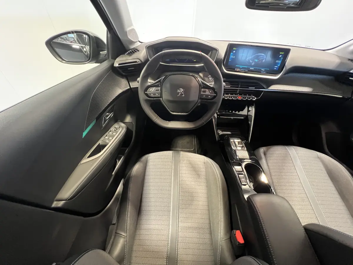 EV Allure Pack 50 kWh | SoH 93.9% | Navigatie/Android/Apple Carplay | LM Velgen 16" | Cruise Control | PDC Achter | LED Koplampen | Airco |
