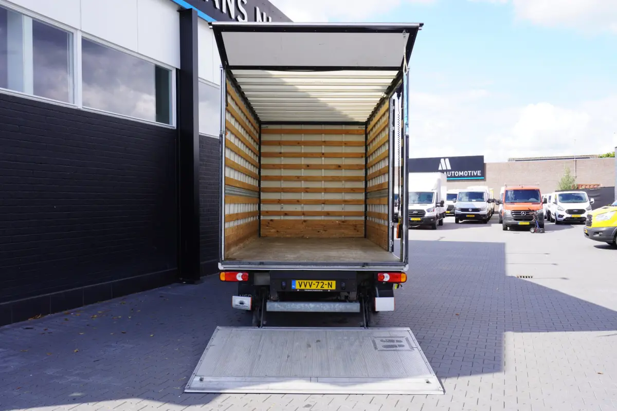 2.3 dCi 145PK L3 Bakwagen EURO 6 - Laadklep - Airco - Cruise - €24.950,- Excl.