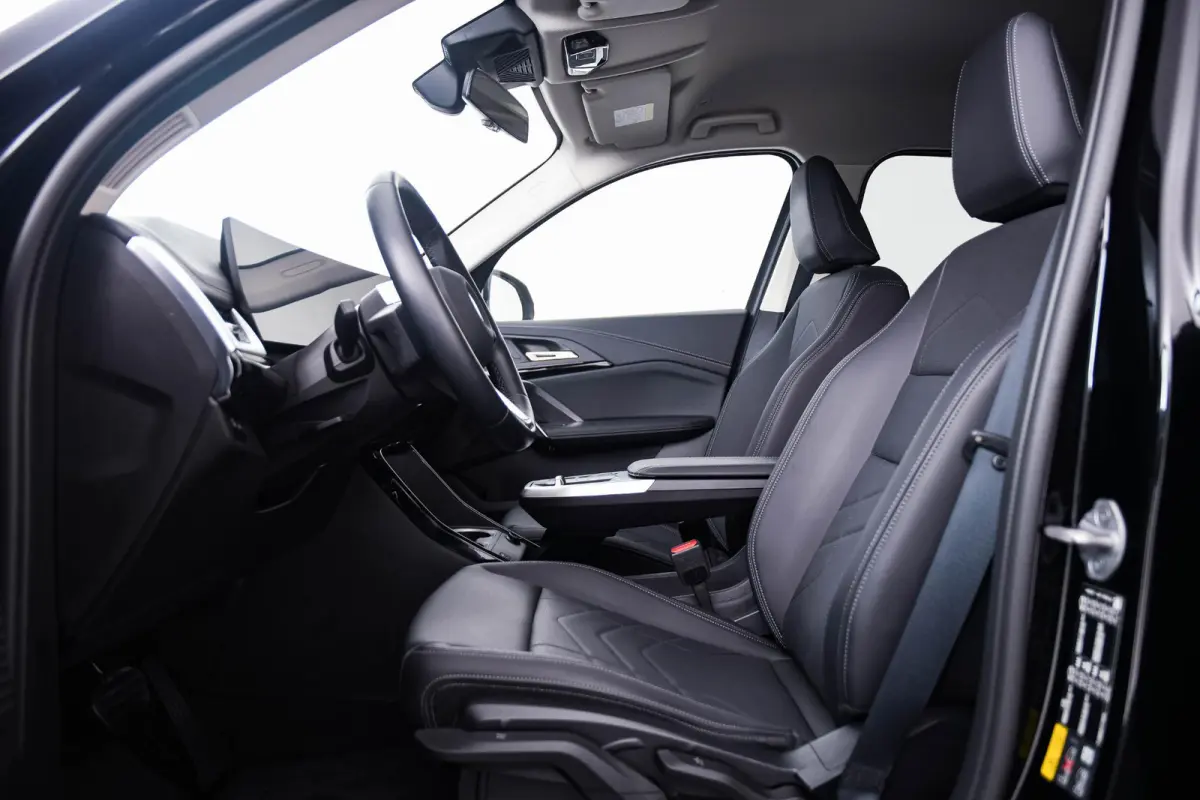 xDrive30 xLine - Comfort Access - Getinte Ruiten - Grootlichtassistent - Interieurlijst Schwarz hoogglans - Raamomlijsting BMW Individual aluminium satiniert -