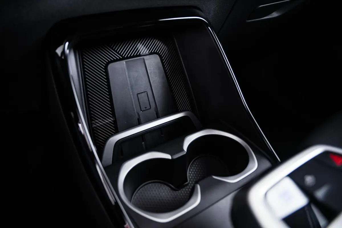 xDrive30 xLine - Comfort Access - Getinte Ruiten - Grootlichtassistent - Interieurlijst Schwarz hoogglans - Raamomlijsting BMW Individual aluminium satiniert -