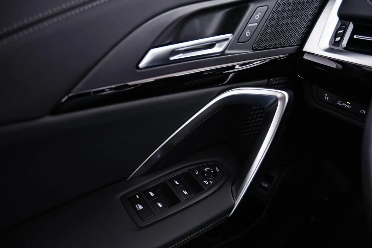 xDrive30 xLine - Comfort Access - Getinte Ruiten - Grootlichtassistent - Interieurlijst Schwarz hoogglans - Raamomlijsting BMW Individual aluminium satiniert -