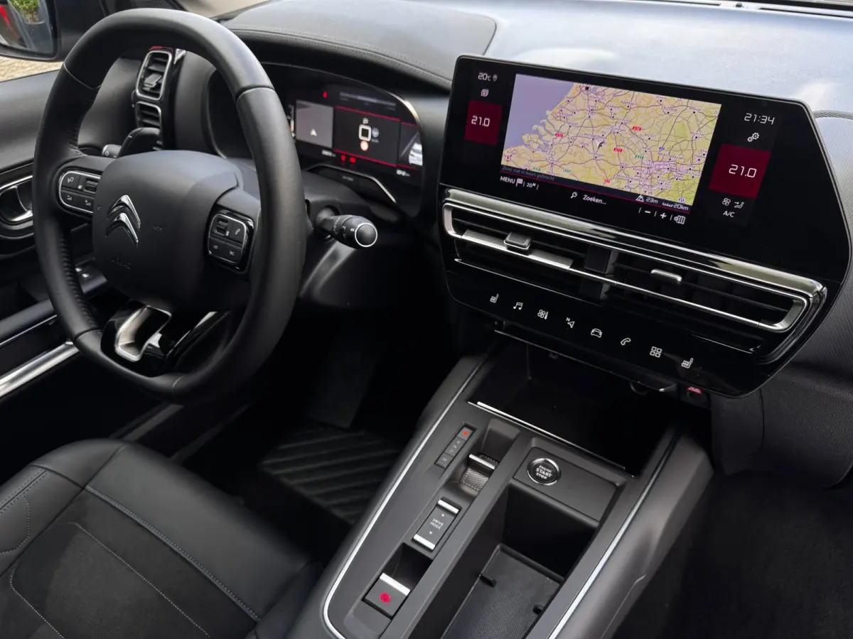 1.2 Hybrid Max | Leder / Alcantara | Camera | Stoelverwarming | Adaptive Cruise | Navigatie