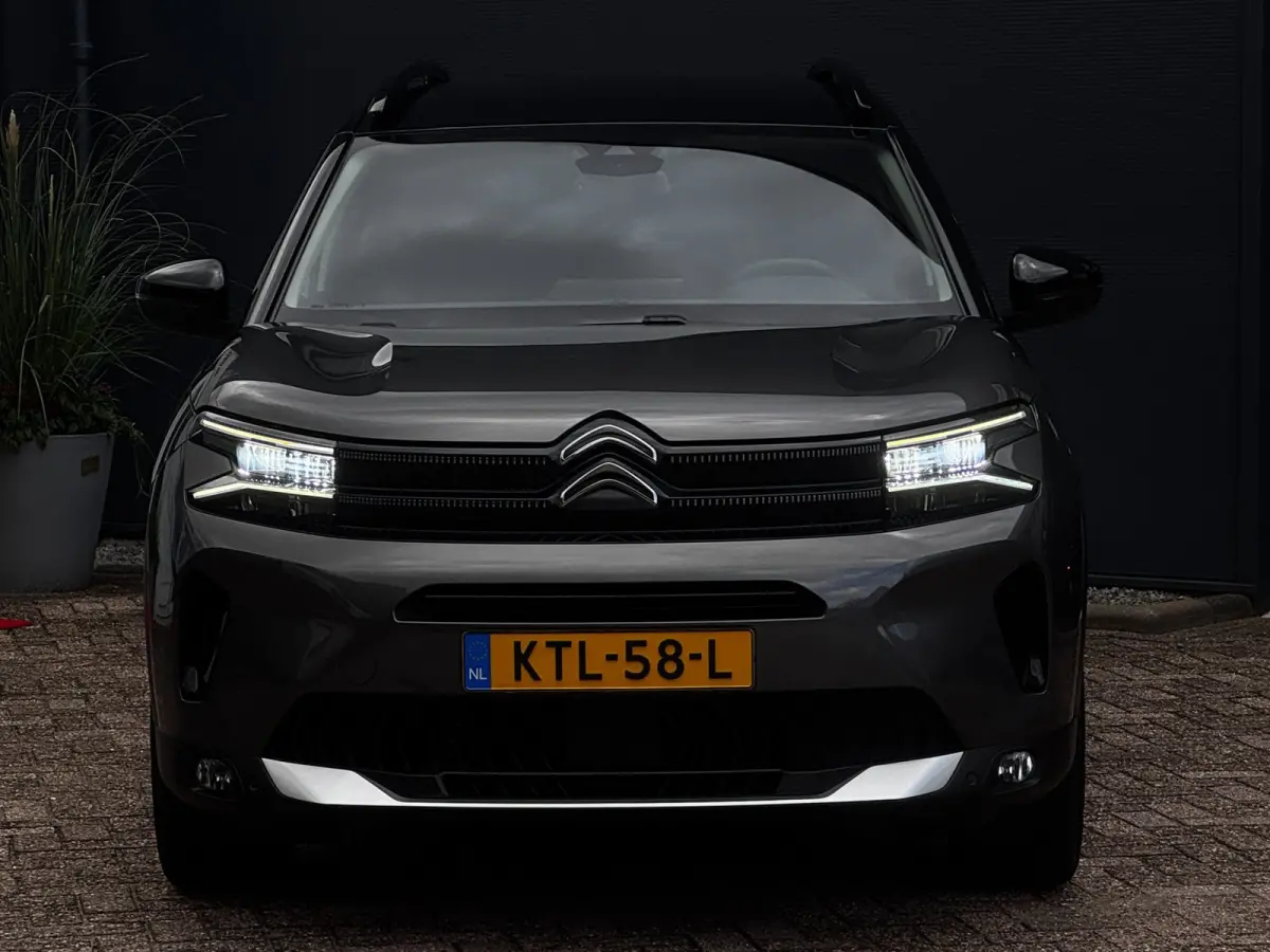 1.2 Hybrid Max | Leder / Alcantara | Camera | Stoelverwarming | Adaptive Cruise | Navigatie