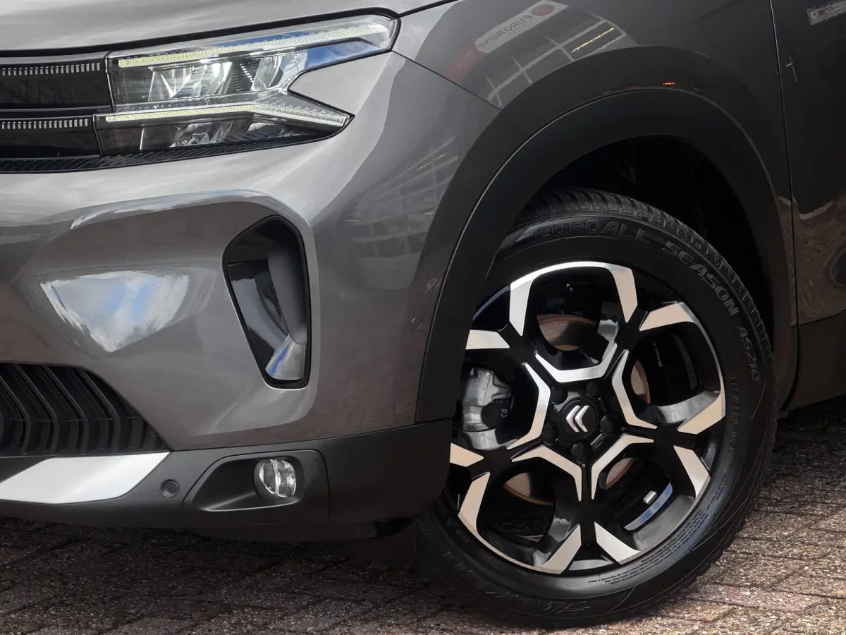 1.2 Hybrid Max | Leder / Alcantara | Camera | Stoelverwarming | Adaptive Cruise | Navigatie