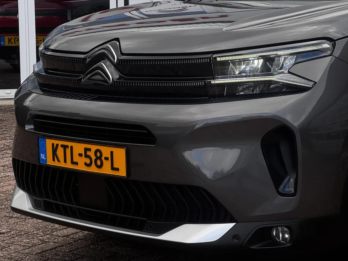 1.2 Hybrid Max | Leder / Alcantara | Camera | Stoelverwarming | Adaptive Cruise | Navigatie