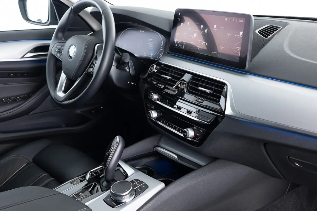 530 e Business Edition | LEDER | Full LED