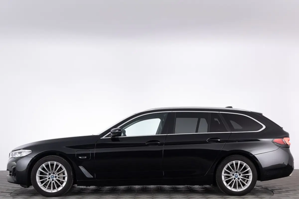 530 e Business Edition | LEDER | Full LED