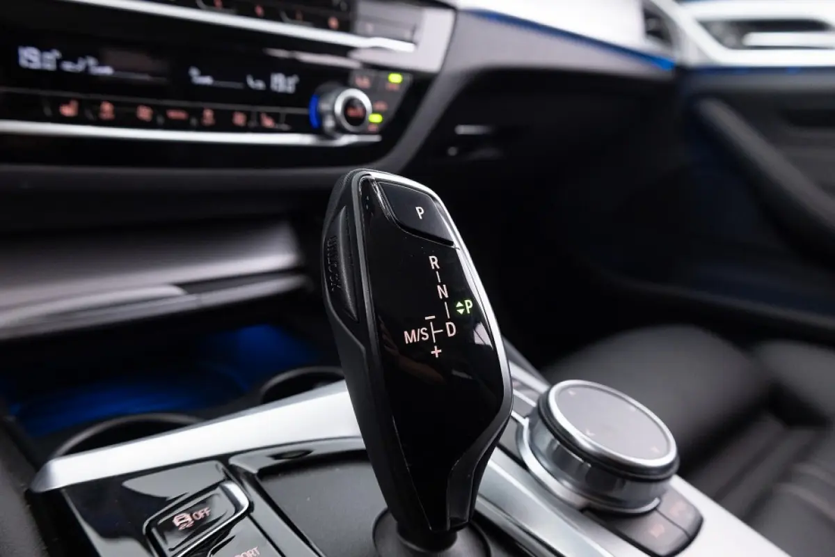 530 e Business Edition | LEDER | Full LED