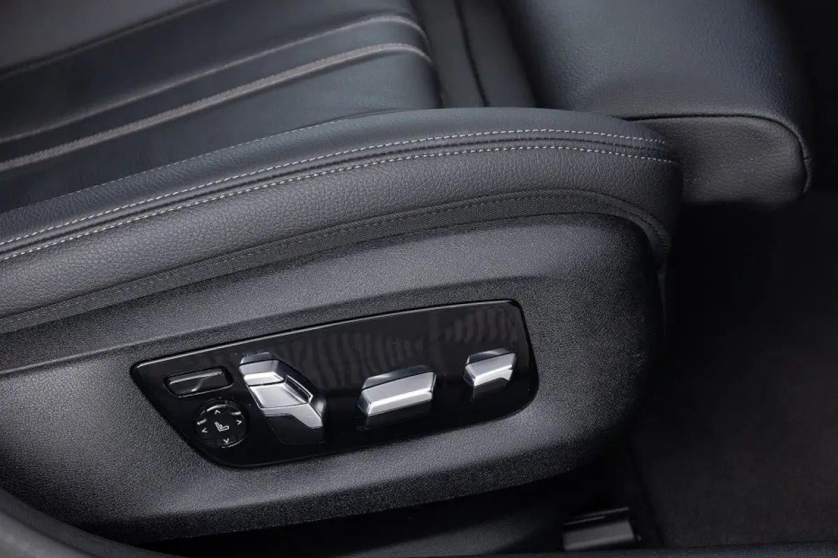 530 e Business Edition | LEDER | Full LED