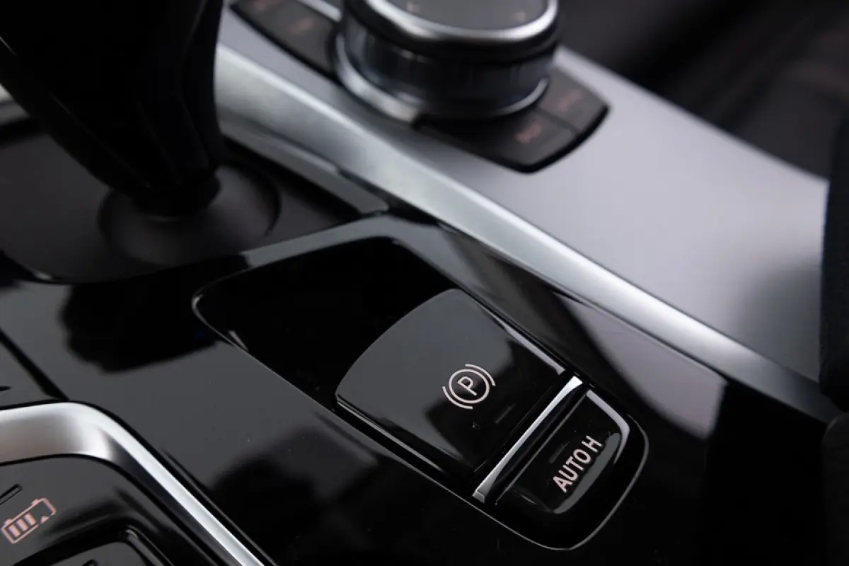 530 e Business Edition | LEDER | Full LED