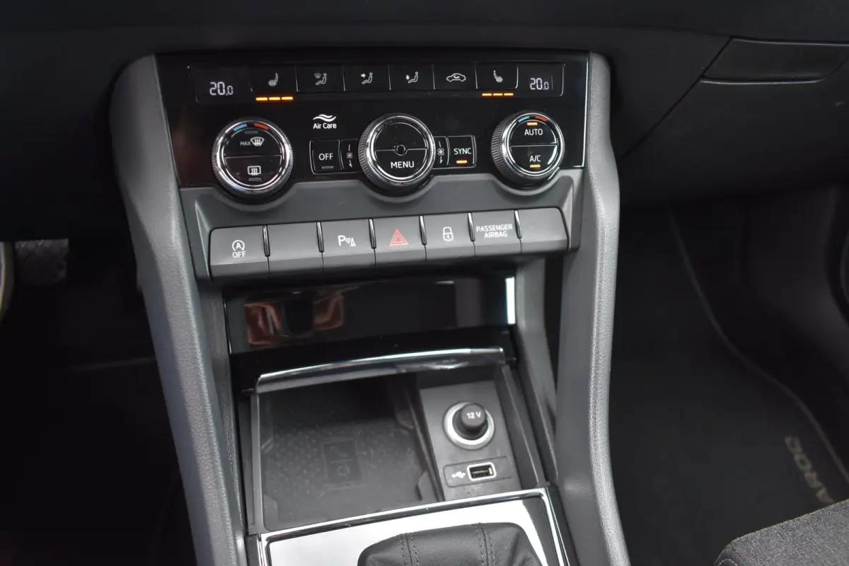 1.5 TSI ACT | VIRTUAL COCKPIT | STOELVERWARMING | CAMERA | NAP | CANTON | SFEERVERLICHTING