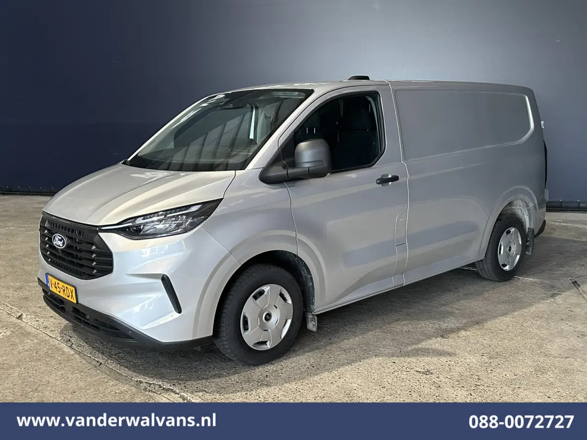 2.0 TDCI 136pk L1H1 Euro6 Airco | Navigatie | LED | Apple Carplay | Adaptieve Cruisecontrol | Leder Stuur Android Auto, Verwarmde voorruit, Stoelverwarming, Parkeersensoren, Bijrijdersbank, 