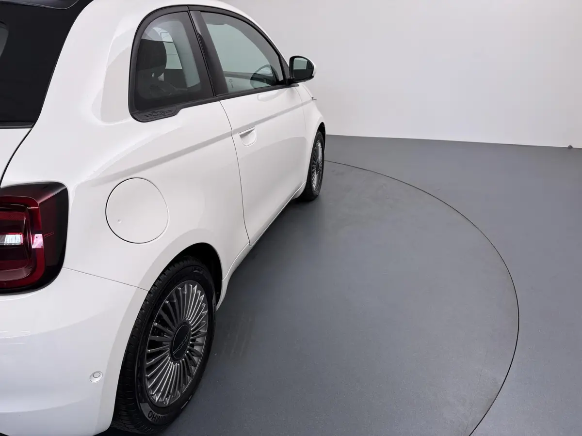 42 kWh | SOH 96,4% | Pack Comfort | Lichtmetalen velgen |
