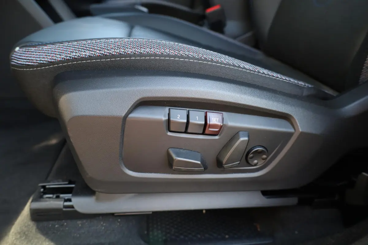 C | Pakket XL | Panoramadak | Stuur- en Stoelverwarming | Harman/Kardon | Driving Assistant Professional