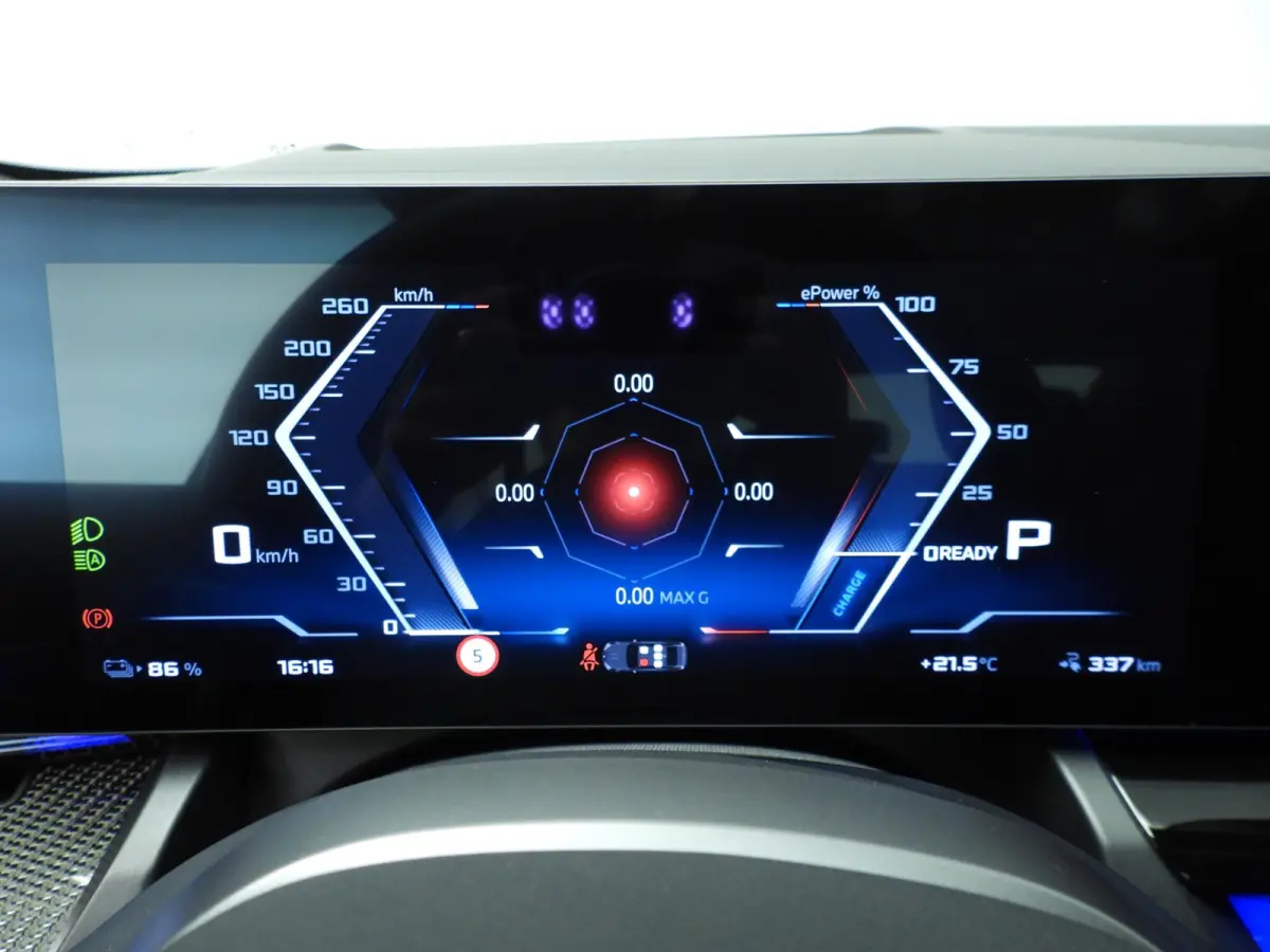 M60 xDrive | M-Sportpakket | LED | Leder | HUD | Active cruise | Trekhaak | Panoramadak | DAB | Bowers & Wilkins sound | Alu 21 inch