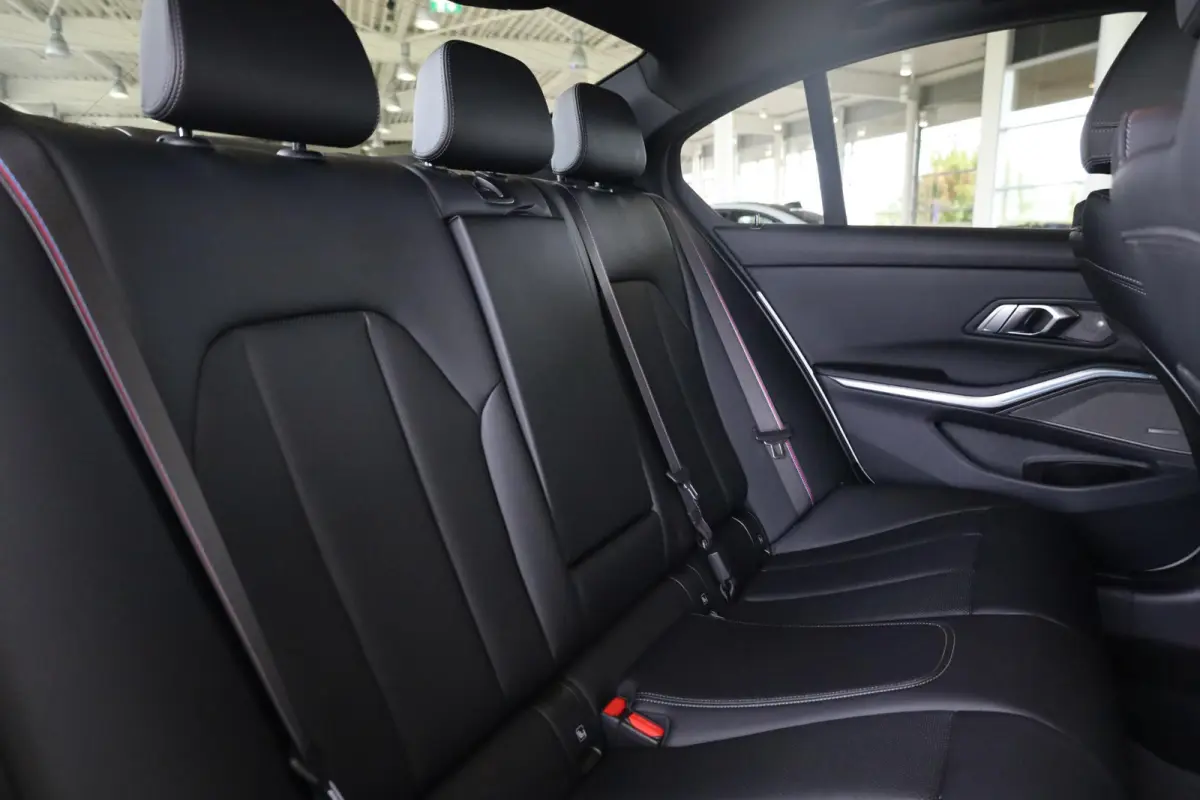 330e | M Sport Pro | Elek. Verstelbare Stoelen | Harman/Kardon | Driving Assistant Professional | Trekhaak