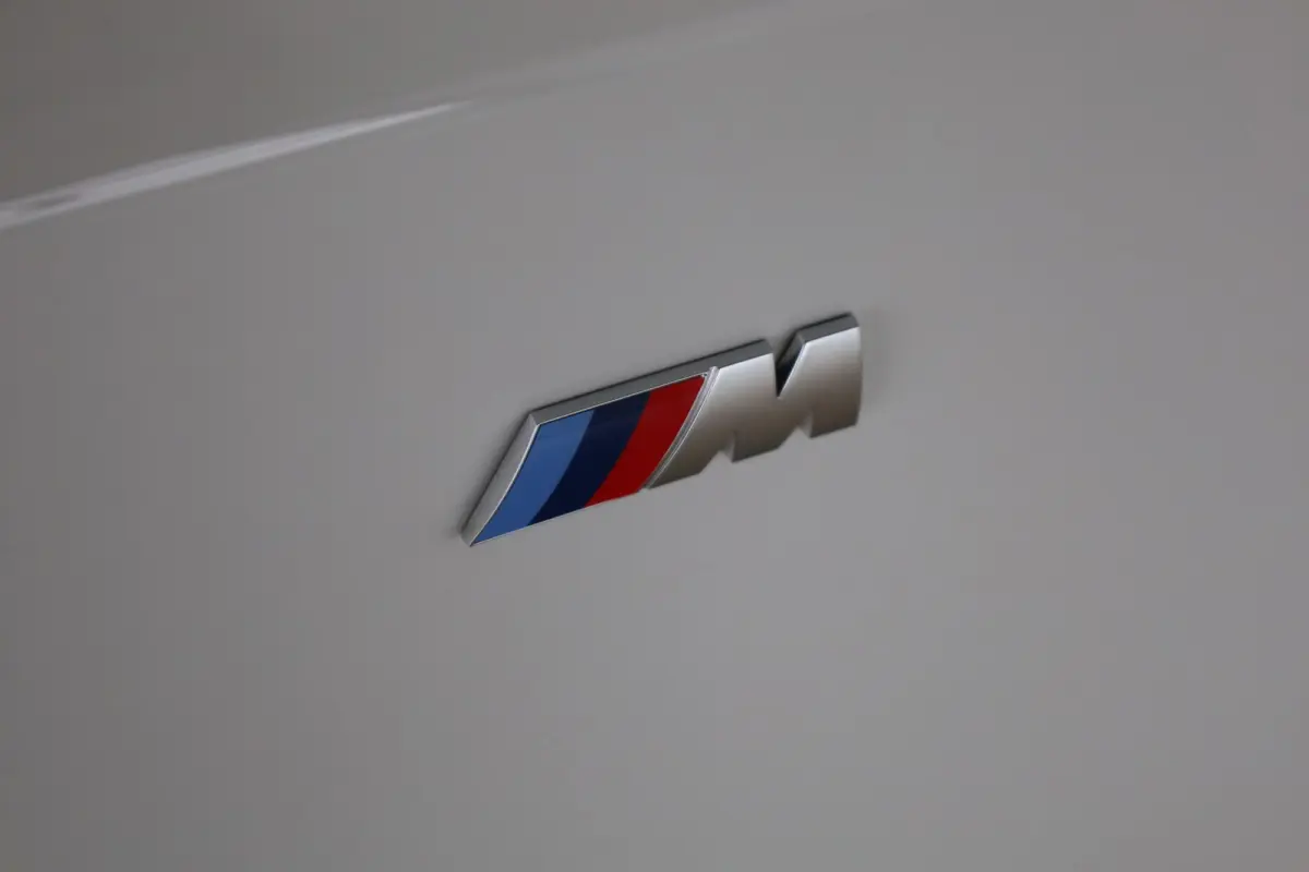 330e | M Sport Pro | Elek. Verstelbare Stoelen | Harman/Kardon | Driving Assistant Professional | Trekhaak