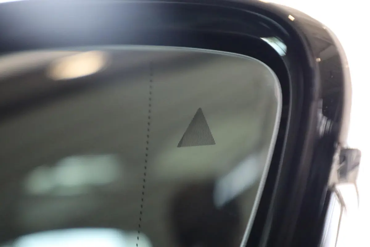 330e | M Sport Pro | Elek. Verstelbare Stoelen | Harman/Kardon | Driving Assistant Professional | Trekhaak