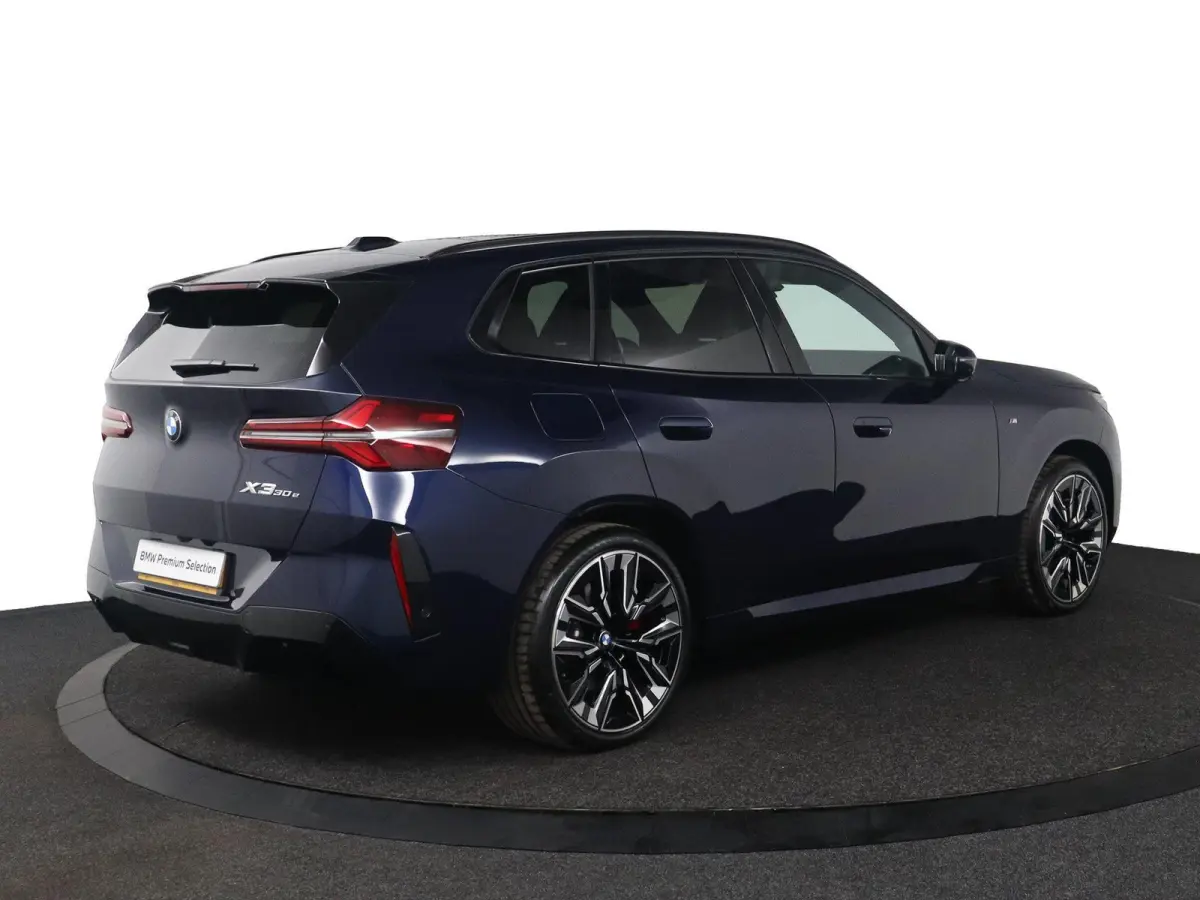 30e xDrive | SOH 100% | M Sport Pro | Panoramadak | Trekhaak | Driv Ass Prof | Harman/Kardon