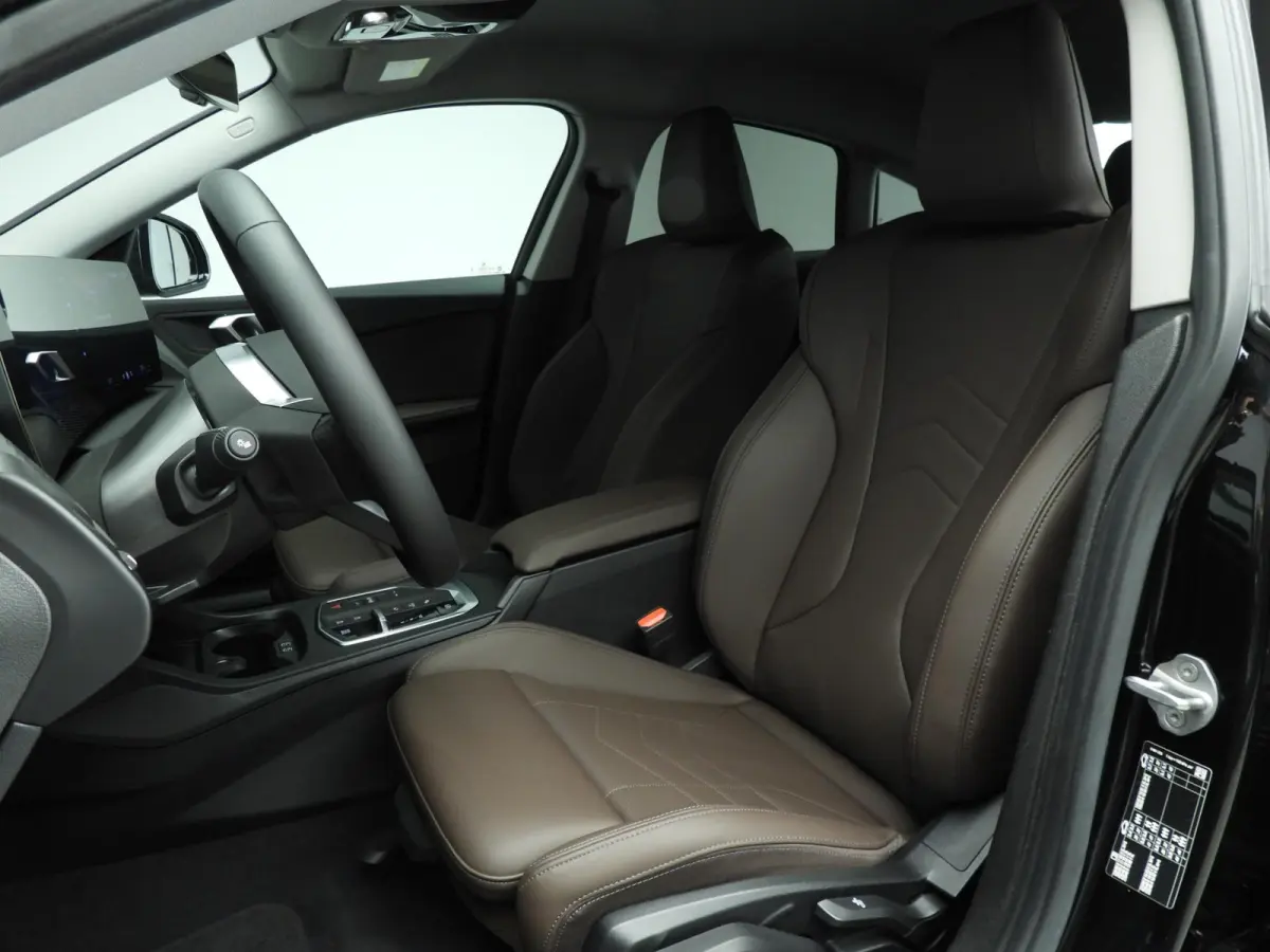 220 | LED | Navigatie | Sportstoelen | Stoelverwarming | Keyles go | DAB | Alu 18 inch