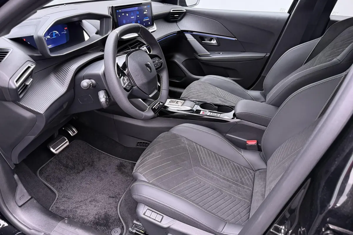 1.2 Hybrid 145 e-DCS6 GT Alcantara / 2+6 Jaar Garantie