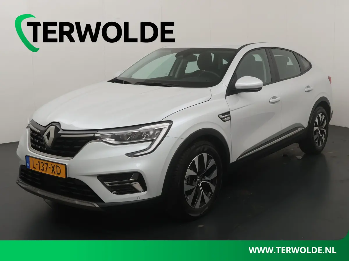E-Tech Hybrid 145 Zen | Trekhaak | Parkeercamera | Navigatie |