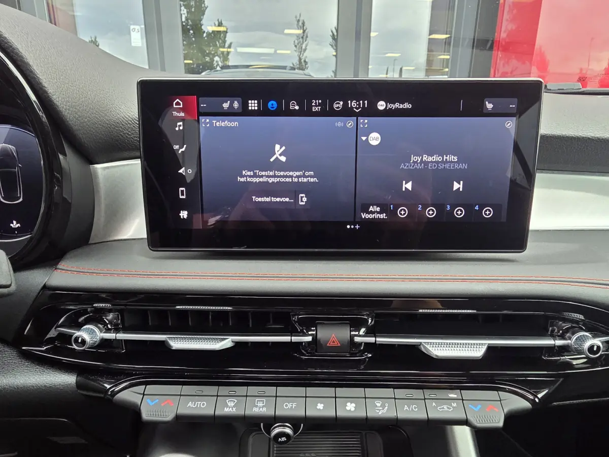 1.3T PHEV 280PK Tributo Italiano | Panorama-dak | Camera 360 | Leer