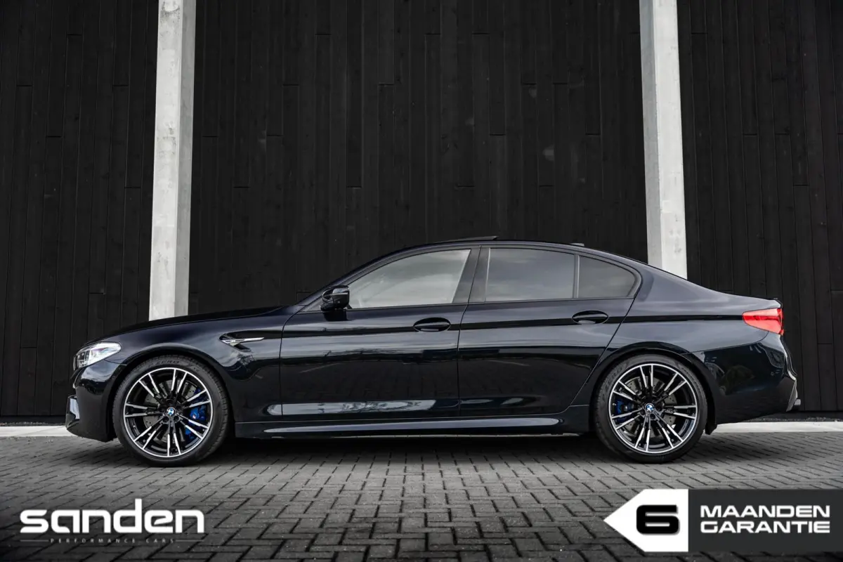 M5 Individual|AzuriteBlack|Schuifdak|Massage|HUD