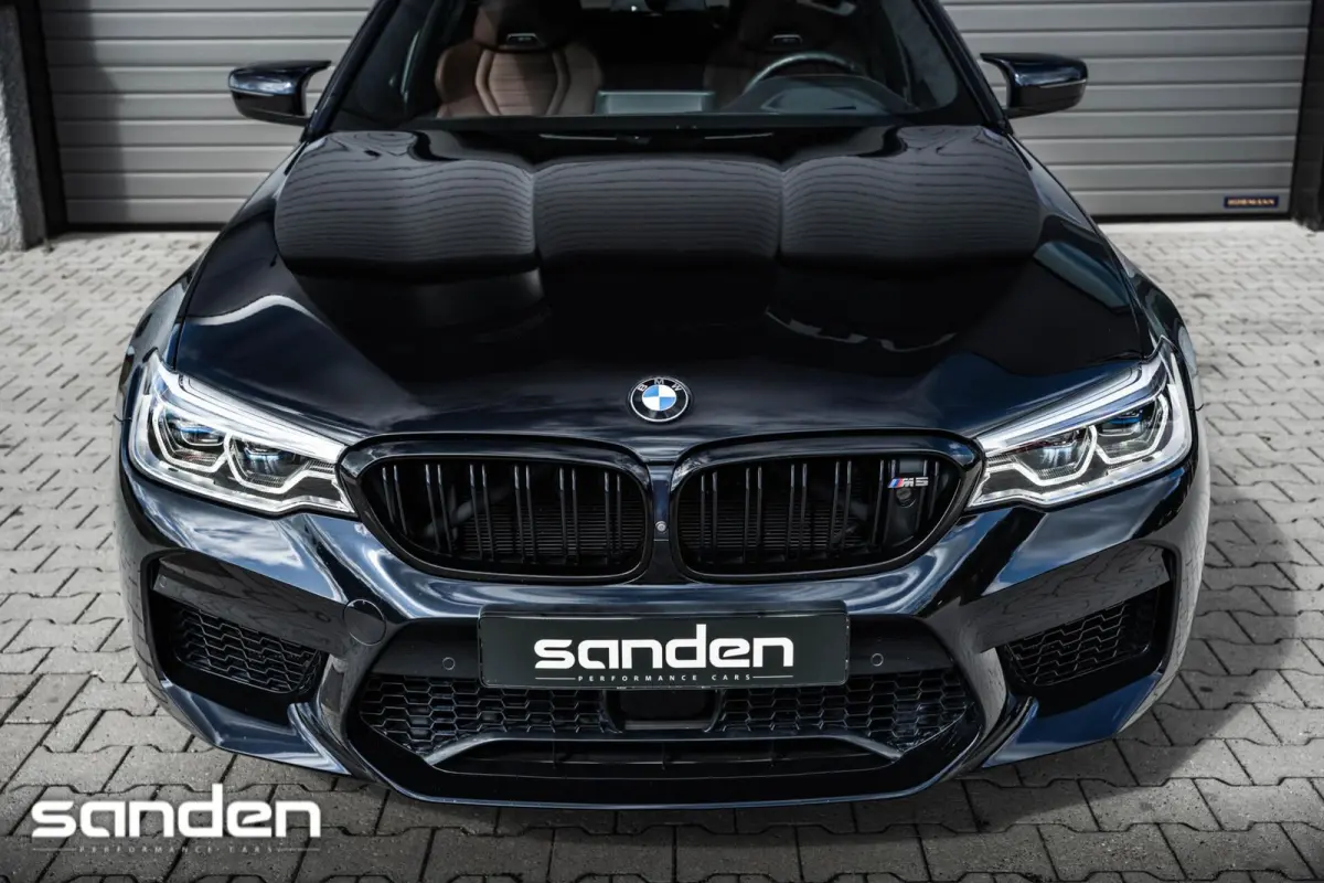 M5 Individual|AzuriteBlack|Schuifdak|Massage|HUD