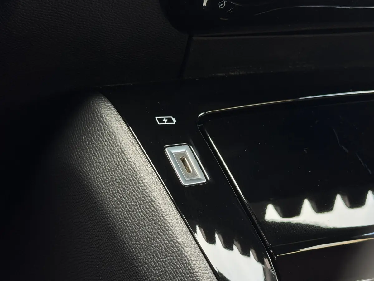 1.2 Hybrid 145 e-DCS6 GT | Navigatie | Adaptieve Cruise | Camera | Apple Carplay & Android Auto | | Achteruitrijcamera | Apple Carplay/Android Auto|telefoonintegratie premium | Bestuurdersst