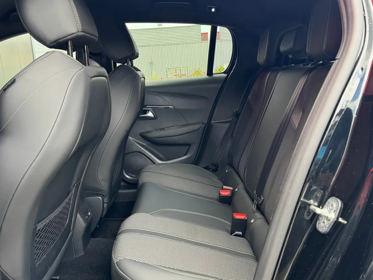 1.2 Hybrid 145 e-DCS6 GT | Navigatie | Adaptieve Cruise | Camera | Apple Carplay & Android Auto | | Achteruitrijcamera | Apple Carplay/Android Auto|telefoonintegratie premium | Bestuurdersst